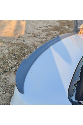 Renault Megane 4 Sedan - M4 Style - Spoiler 2012-2019