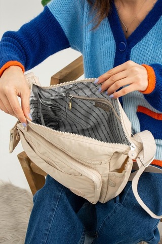 Baginn Klinkır Kadın Postacı Çanta Çok Cepli 30 20 Cm Su İtici Kumaş Bayan Çapraz Askılı Omuz Çantası Krem