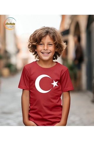 Aselinda Ay Yıldızlı Kırmızı Çocuk Tişört 29 Ekim Gösterileri Için Uygundur -çoklu Alım Için Mesaj Atınız KIrmızı