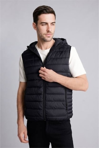 Defacto Su İtici Slim Fit Kapüşonlu Yelek N4652az26aubk27 Siyah-bk27