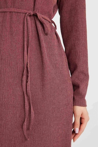 DeFacto Regular Fit Bürümcük Uzun Kollu Midi Elbise D5024AX24AUBR467 Bordo