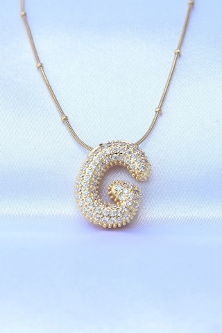 Mrs Flower Çelik Zincirli Zirkon Taşlı G Harfli Gold Renk Bubble Kolye Çok Renkli