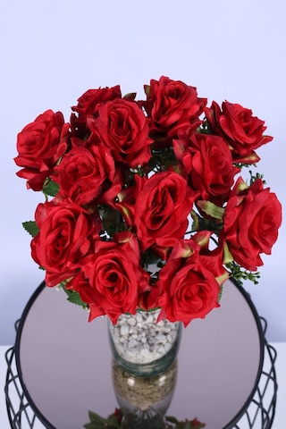 Yapay Çiçek Sitesi Tomurcuk Detaylı Yapay Gül Demeti Kırmızı 12 Dal Kırmızı
