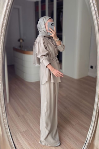 Ka Hijab Bağcıklı Bluz Pantolon Takım - Bej