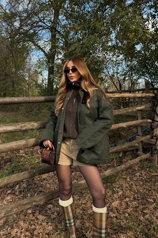 Haki Kadife Ek Yaka Detaylı Mont - 5132 Haki