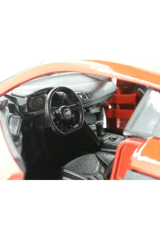 Audi R8 V10 Plus 1 24 Model Araç Maisto