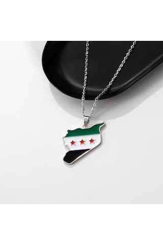 Suriye Haritası Bayrağı Metal Gümüş Kolye Çok REnkli Çok Renkli