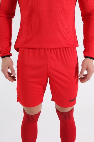 Diadora Elite Futbol Kaleci Şortu Kırmızı