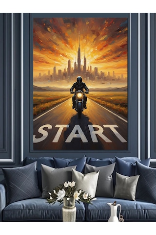 Ahşap Tablo Yolda Motosiklet Sürücüsü Start