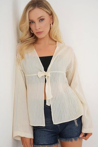 Önü Bağcıklı Bluz 952 - Krem Krem