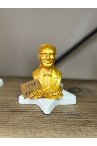 Atatürk Masa Üstü Heykel Büstü Gold