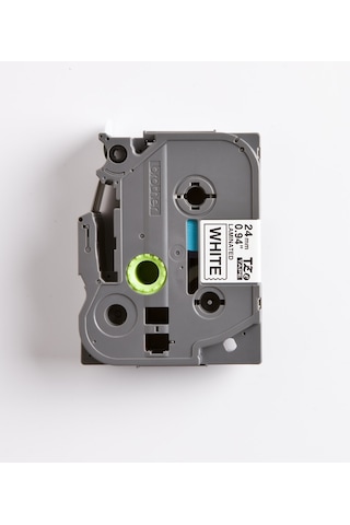BROTHER P-TOUCH TZE-251 TZE-TAPE 24 MM BEYAZ ÜZERİNE SİYAH LAMİNASYONLU ETİKET