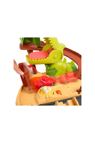 Cars On the Road Dino Playground Playset HMD74