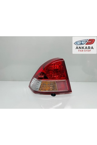 Honda Civic Vtec 2 2004 - 2006 Stop Lambası Sol Dış Sol Arka Çamlukta Kalan