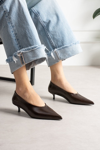 Shoetek Louod Kadın Stıletto İnce Topuklu Kırışık Kahverengi Deri Kahve