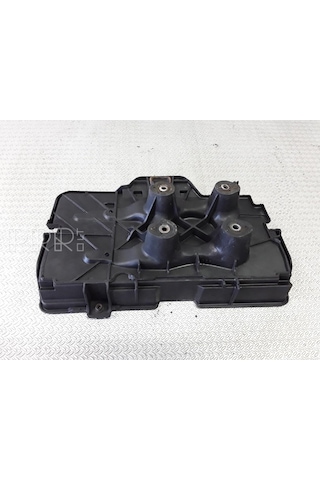Volkswagen Golf4 Bora Akü Alt Braketi Tablası Plastik 1j0915333