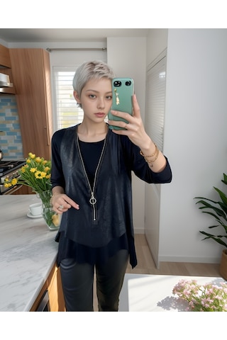 Pazarella Kadın Uzun Kol Asimetrik Kesim Viskon Bluz Ve Çatlak Deri Görünümlü Fermuar Detaylı Yelek Ikili Takım Siyah