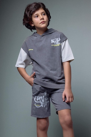 Defacto Oversıze Slogan Baskılı Sweatshirt Kumaşı Şort Erkek Çocuk G9729a826smgr452 Gri-gr452