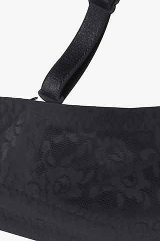 Kadın Dolgusuz Lez Dantelli Desteksiz Straplez Sütyen Siyah