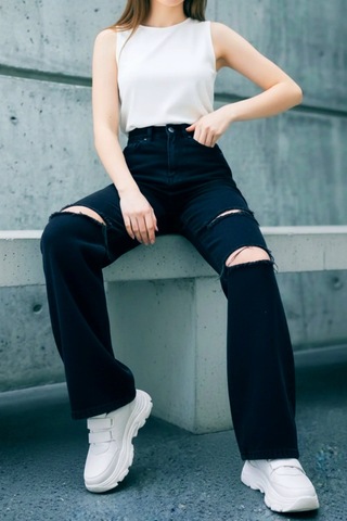 Woddi Bella Siyah Salaş Dizi Yırtık Rahat Kesim Palazzo Jeans Kot Pantolon