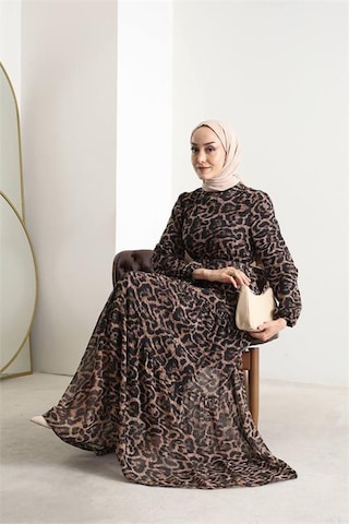 Neşeli Butik Kadın Kemerli Leopar Desenli Tesettür Şifon Elbise Sms014 Siyah