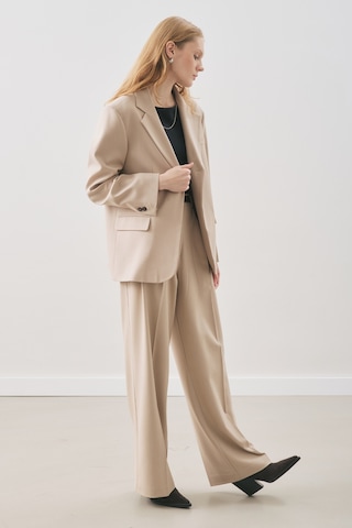 Dına Pile Detaylı Pantolon Bej Bej