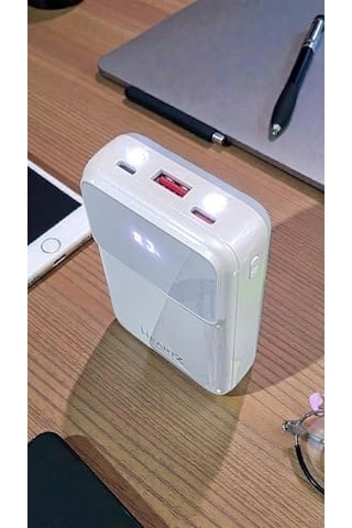 H28 10000 Mah Power Bank Pd 20w Ve Usb 22.5w Fast Hızlı Şarj Dahili Type C Ve Lightning Kablolu Dünya Standartlarına Uygun Polymer Batarya Birebir Amper Lcd Göstergeli Powerbank