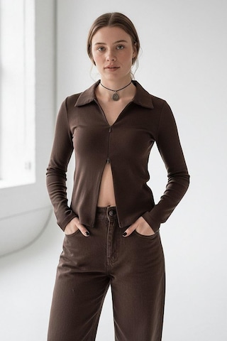 Kahverengi Polo Yaka Çift Fermuarlı Slim Fit Kadın Body Mg2652 Kahverengi