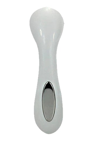 Ergonomik Tasarımlı Pratik İyonizer Yüz Temizleyici