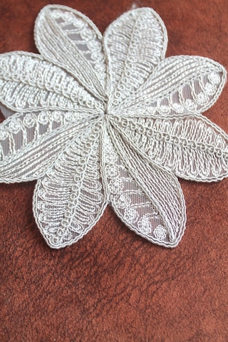 6 Adet Gri Fransız Tarzı Modern Rüzgar Gülü Bardak Altlığı Beyaz