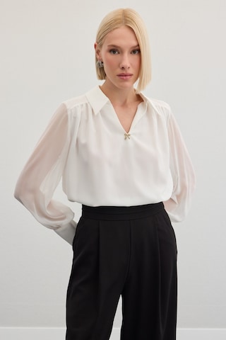 Sateen Aksesuarlı Salaş Bluz - Ekru-136472 Ekru