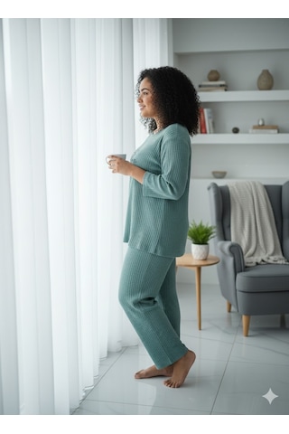 Kadın Yeşil Pumpkin Pijama Takımı Yeşil