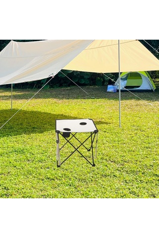 Dolıty Katlanabilir Kamp Masası Ağır Hizmet Tipi Çerçeve Beyaz Ve Siyah Çok Renkli