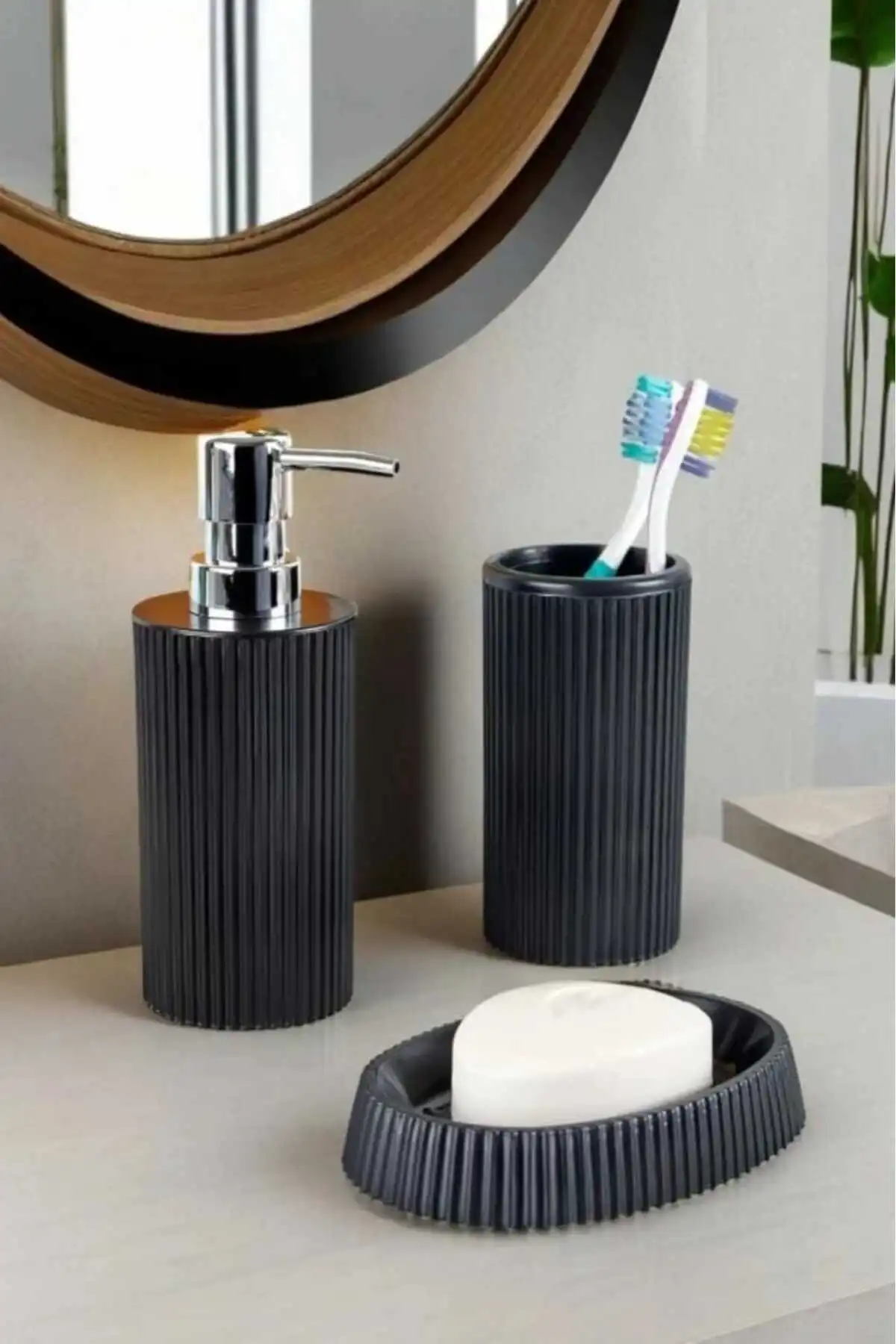 Ekonomik 3 Parça Siyah Banyo Sabunluk Takımı Pratik Kullanım