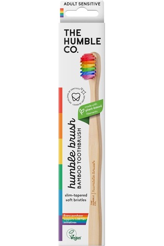 The Humble Co. - Humble Brush Proud - Adult Sensitive Yetişkin Bambu Diş Fırçası Sensitive Ultra Yumuşak Gökkuşağı Renkli Açık Ahşap