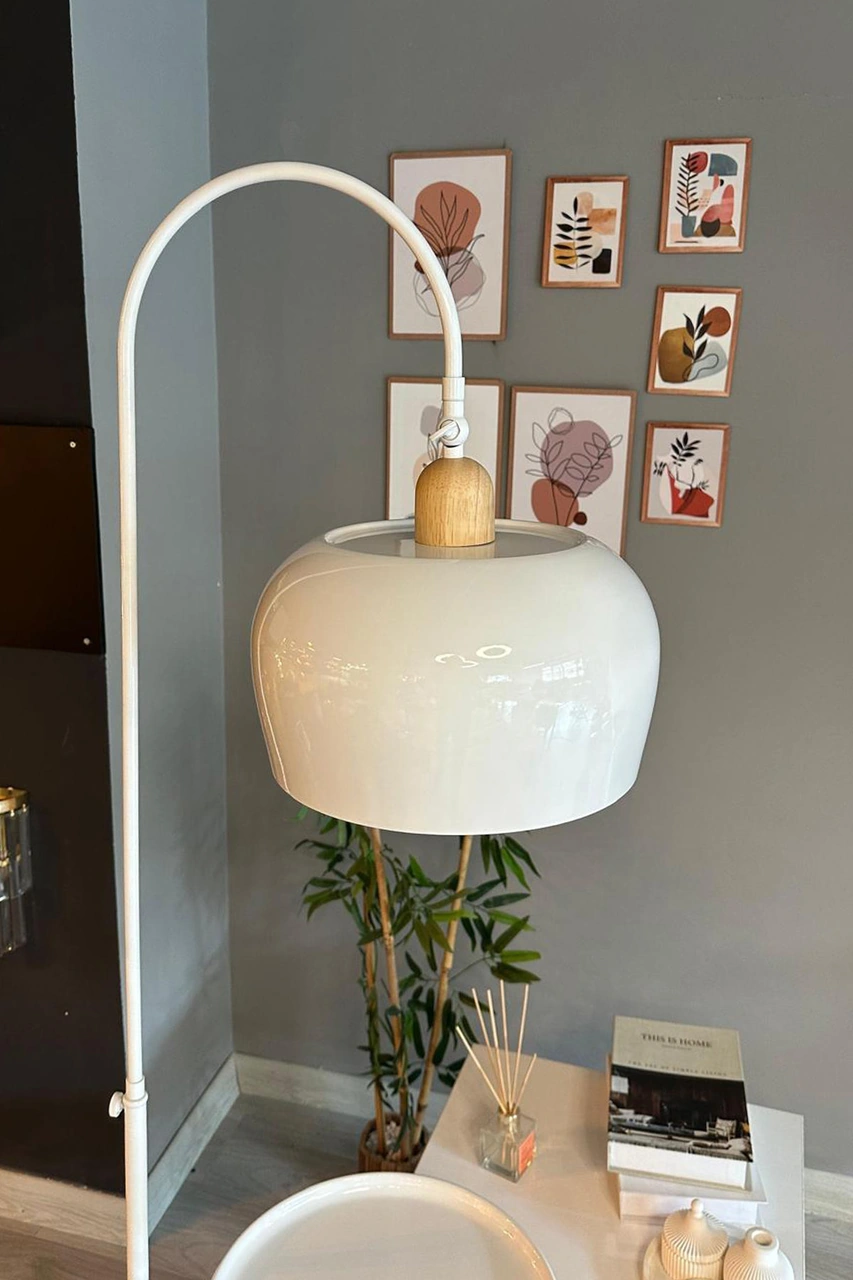 Lambader Beyaz Hareketli Başlık Sehpalı Modern Dekoratif Metal Oturma Odası Çalışma Odası Zemin Beyaz