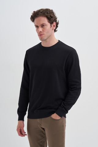 Cazador 56060 Erkek Bisiklet Yaka Sweatshirt Siyah