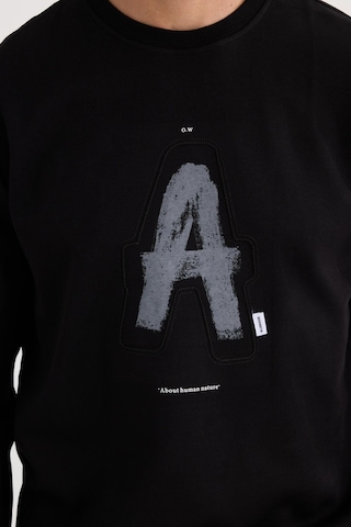 Tudors Unisex Relax Fit Rahat Kesim Pamuklu Yumuşak Dokulu Bisklet Yaka İç Polarlı Baskılı Siyah Sweatshirt-37310 Siyah