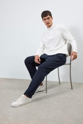 Defacto Regular Fit Dik Yaka Yarım Fermuarlı Sweatshirt F2821ax25auwt34 Beyaz