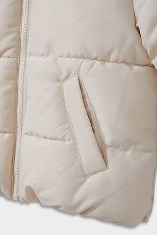 Defacto Erkek Bebek Su Geçirmez Kapüşonlu Fermuarlı Şişme Mont E8270a525aubg319 Bej