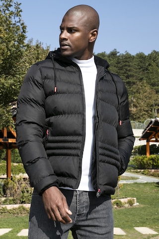 Buratti Kapüşonlu Cepli Slim Fit Şişme Erkek Mont 6490001 Siyah