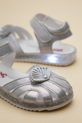 Dilimler Ayakkabı Şirinbebe Ortopedik Kız Çocuk Sandalet Gümüş Yelpaze Detaylı Önü Kapalı-4715