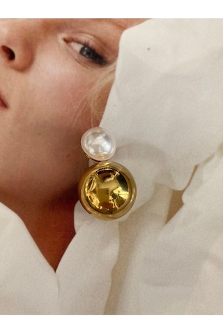 Pinery Jewels Vintage İncili Top Sallantılı Paslanmaz Çelik Kadın Küpe Çifti Altın