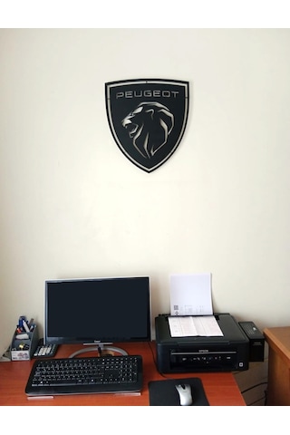 Motto Dekor Lazer Kesim Metal Peugeot Logosu Peugeot Armalı Pego Duvar Dekoru 40x44 Cm Siyah