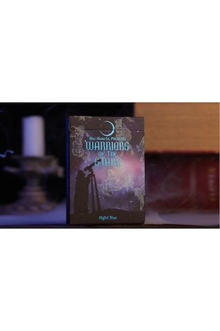 Room One Warriors Of The Stars: Zodiac Night Blue Premium Oyun Kağıdı İskambil Kartları Destesi