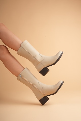 Analin Shoes Kadın Hakiki Deri Klasik Fermuarlı Çizme Bej