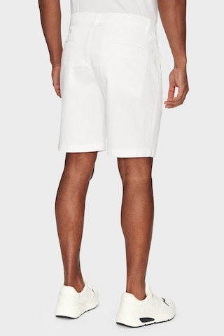 Emporio Armani Erkek Short Em000591 Af12336 U0002 Beyaz Beyaz