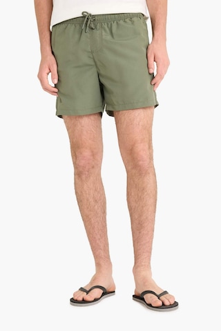 DeFacto Regular Fit File Astarlı Diz Üstü Deniz Şortu E4736AX25HSKH109