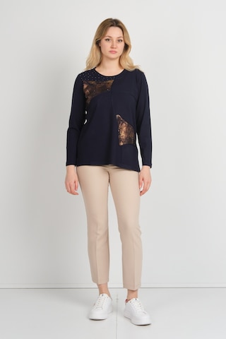 Detay Triko Kadın Boncuk İşlemeli Parlak Desenli Uzun Kol Anne Bluz 5744 Lacivert Lacivert