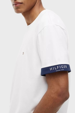 Tommy Hilfiger Pamuklu Regular Fit Bisiklet Yaka T Shirt Erkek T Shirt Mw0mw43203 Ybr Beyaz
